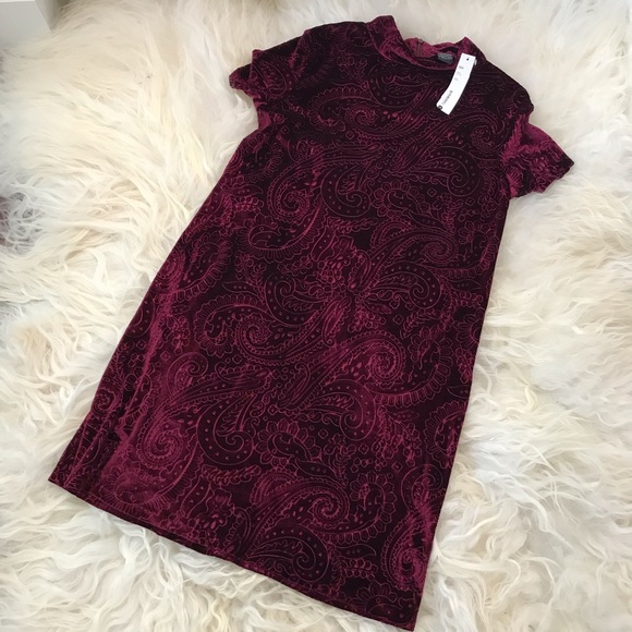 AQUA Paisley Embossed Velvet Womens Dress - Picture 2 of 6